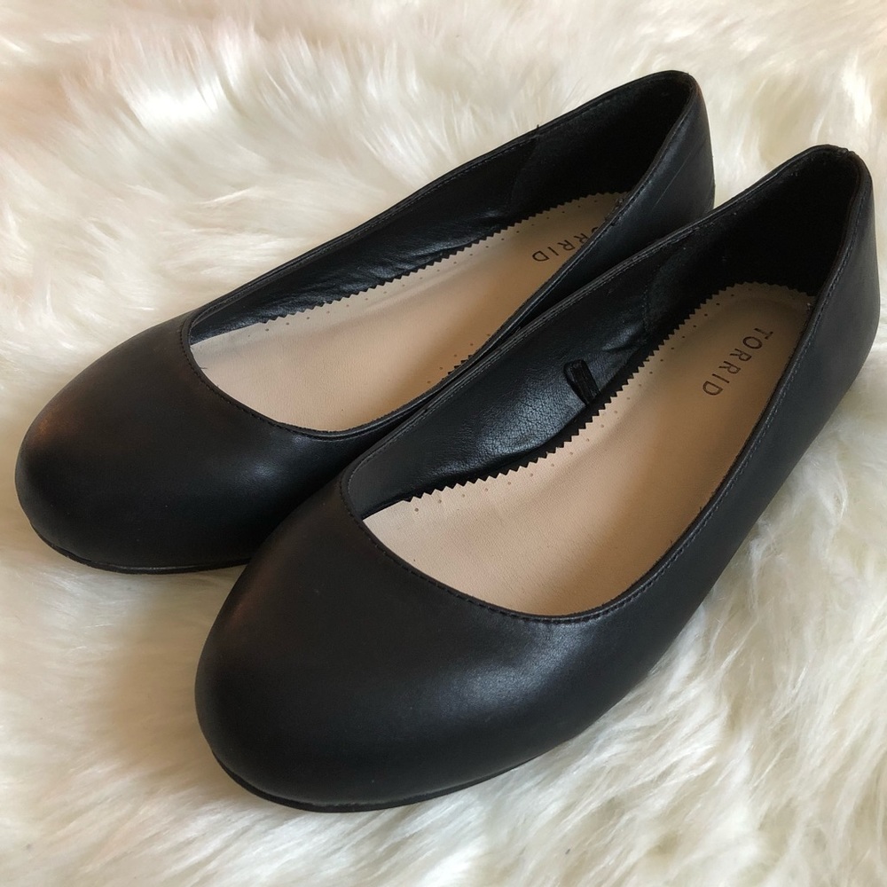 💕 BLACK TORRID FLATS 💕